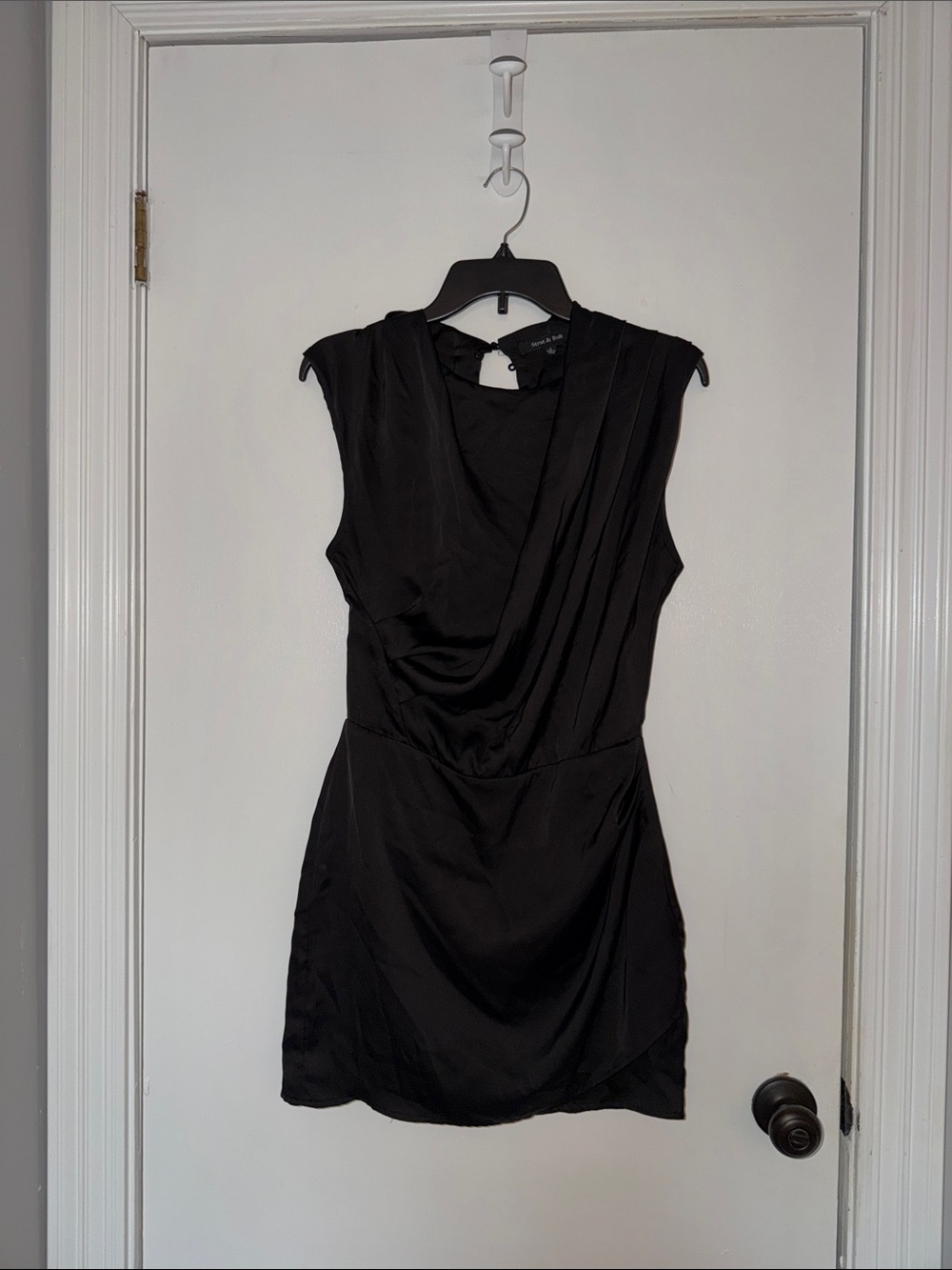 Strut and bolt- Women's Black Draped Sleeveless Dress- size small